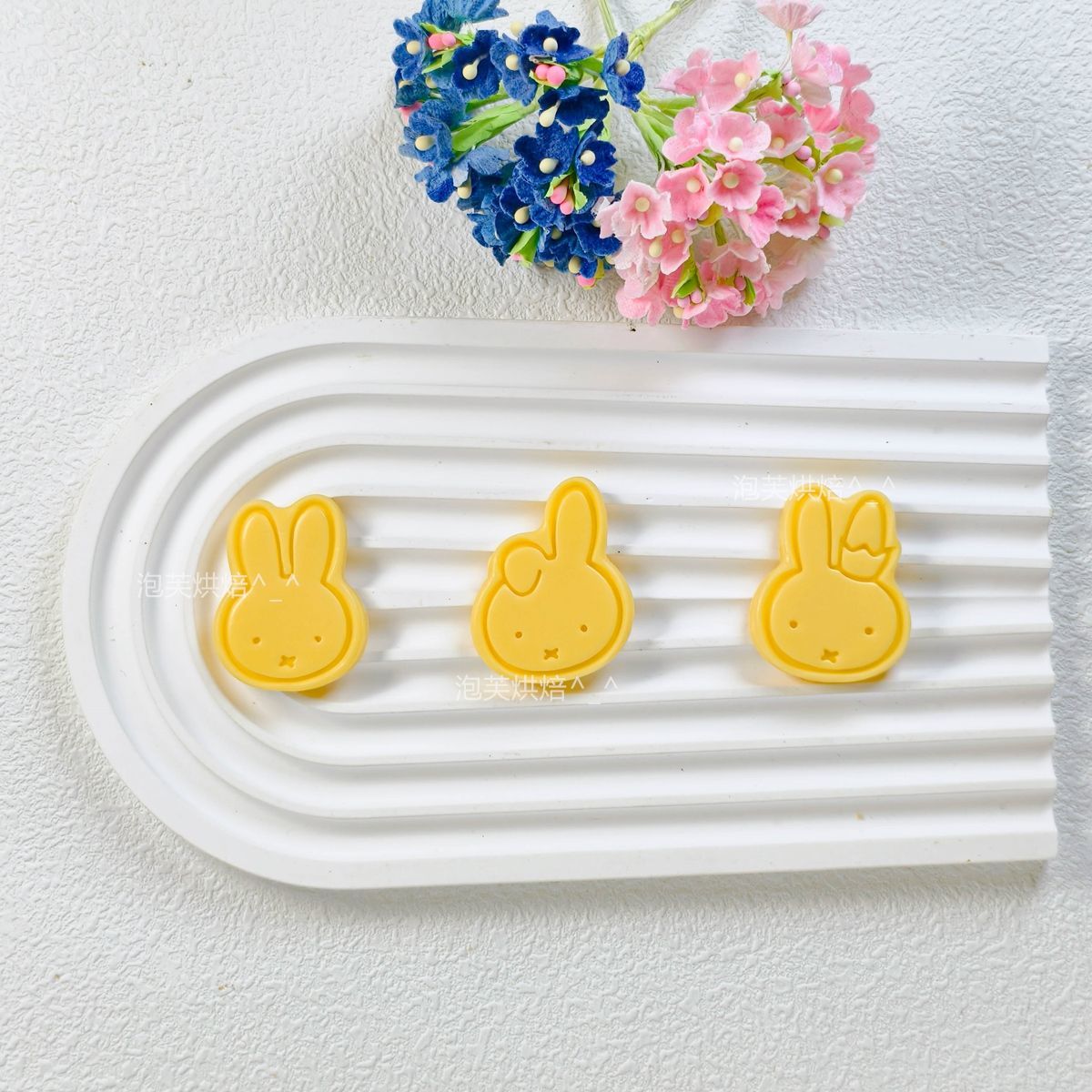 Cute 3D Press Cookie Mold with - Kitchen Baking Products 评论和价格